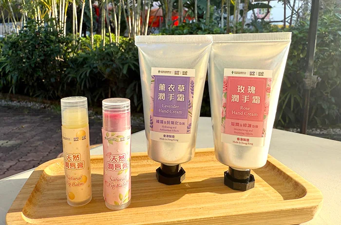 潤手霜及潤唇膏包裝設計